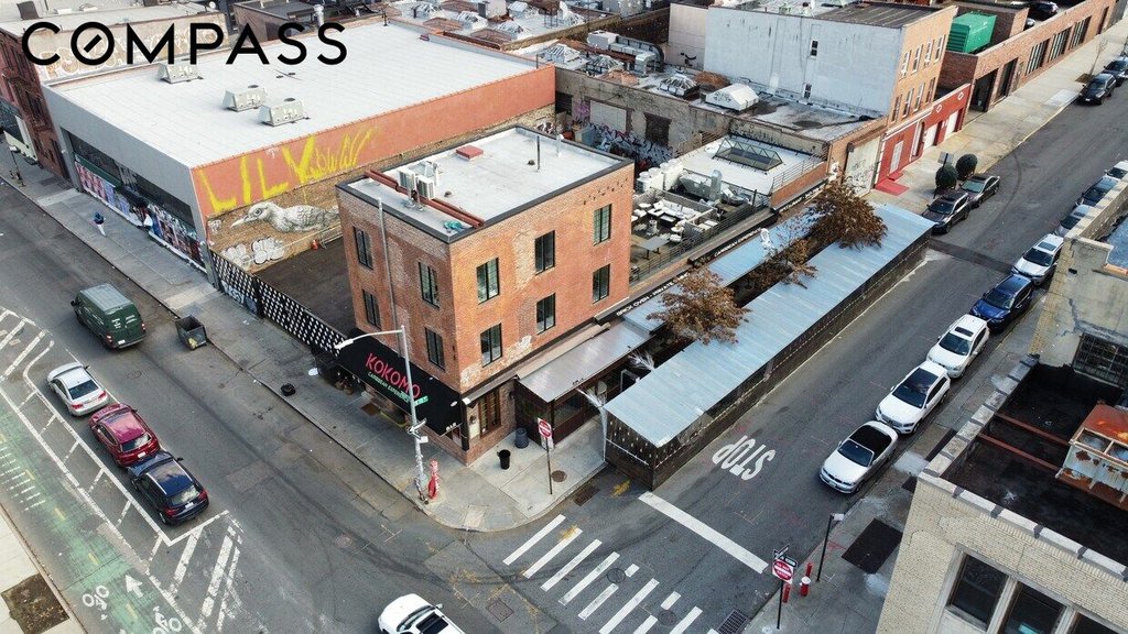65 Kent Avenue – For Sale photo 4