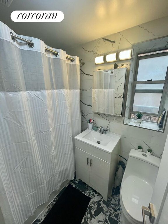 180 Van Cortlandt Park South, Unit 5J photo 10