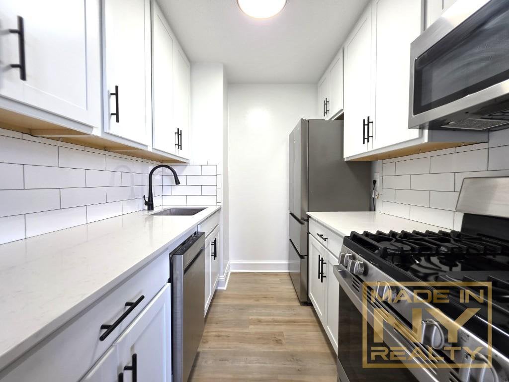 3333 Broadway, Unit E2B