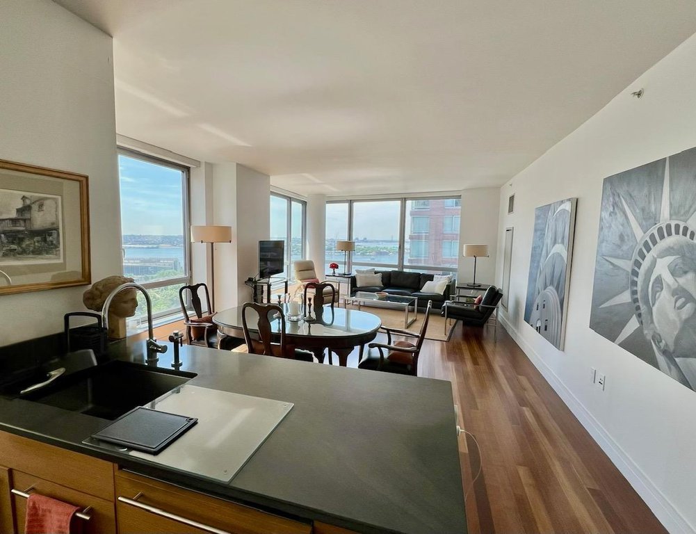 30 West Street, Unit 24E photo 3