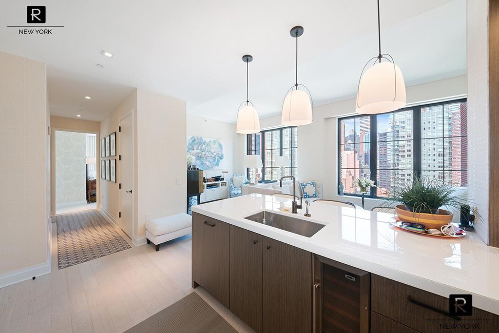 959 First Avenue, Unit 19D photo 5