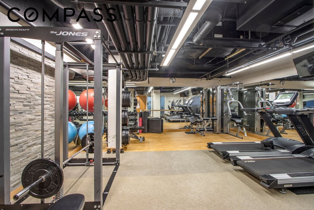 250 East 65th Street, Unit 10C photo 9
