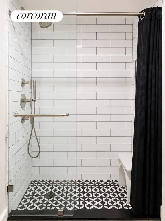 16 Park Avenue, Unit 12C photo 11