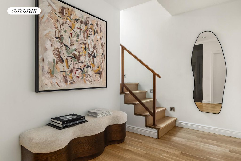 225 Fifth Avenue, Unit PHB photo 2