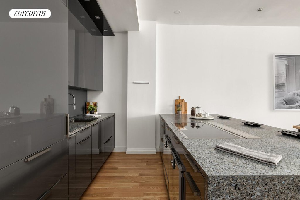 225 Fifth Avenue, Unit PHB photo 9