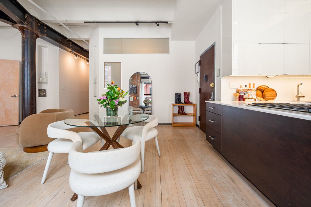 439 Lafayette Street, Unit 3 photo 24