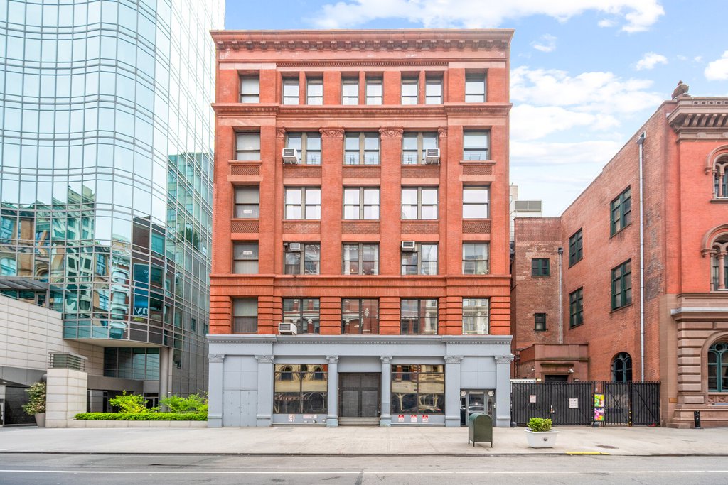 439 Lafayette Street, Unit 3 photo 20