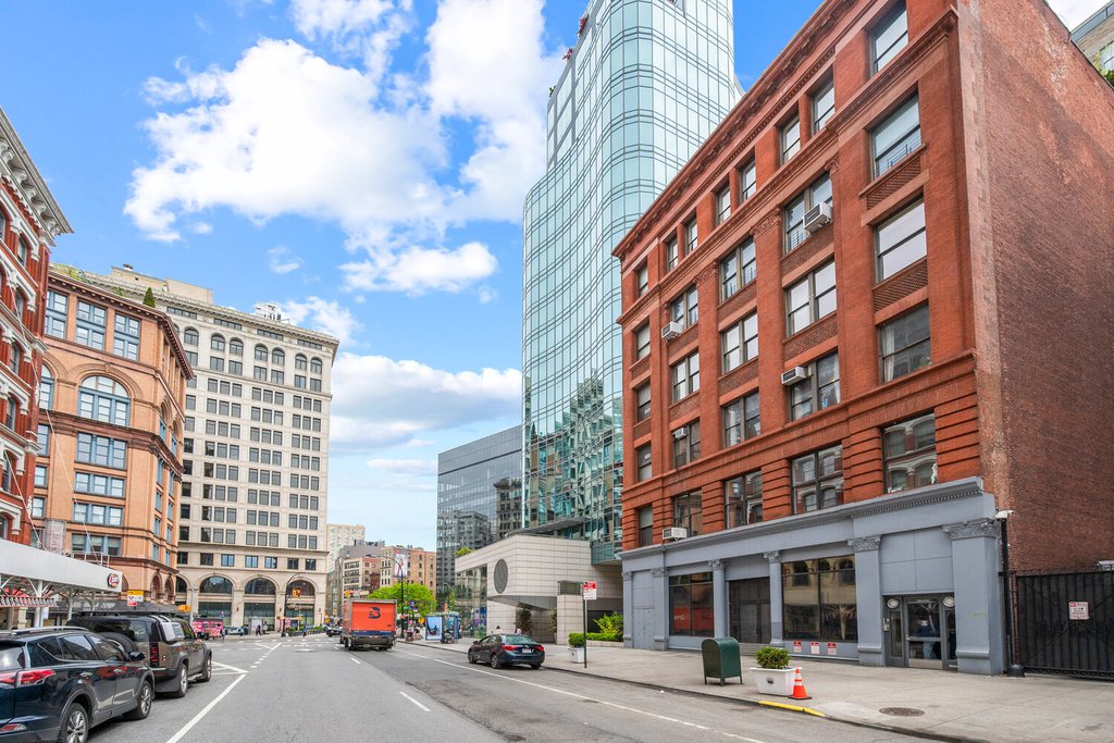 439 Lafayette Street, Unit 3 photo 21