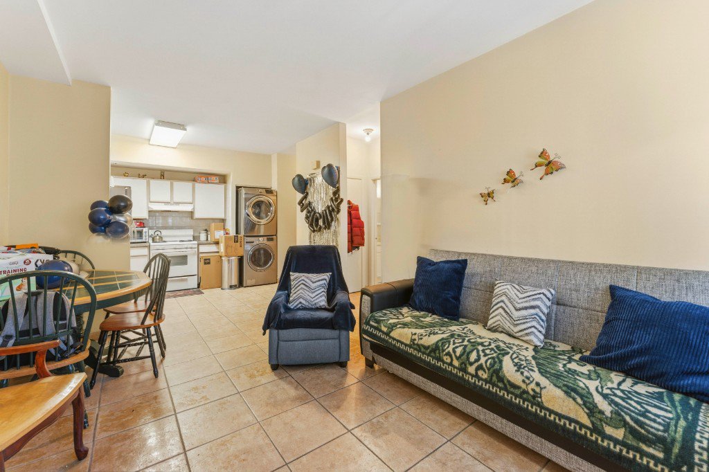 1556 Longfellow Avenue – For Sale photo 14