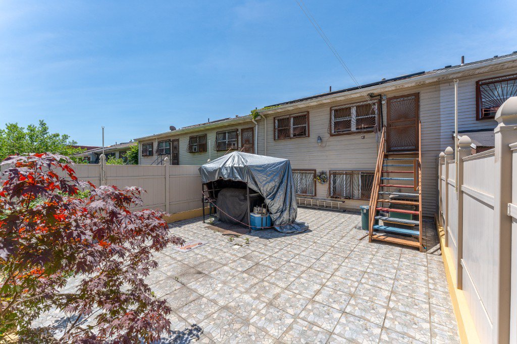 1556 Longfellow Avenue – For Sale photo 18