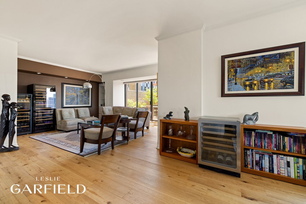 400 East 70th Street, Unit 3601 photo 9