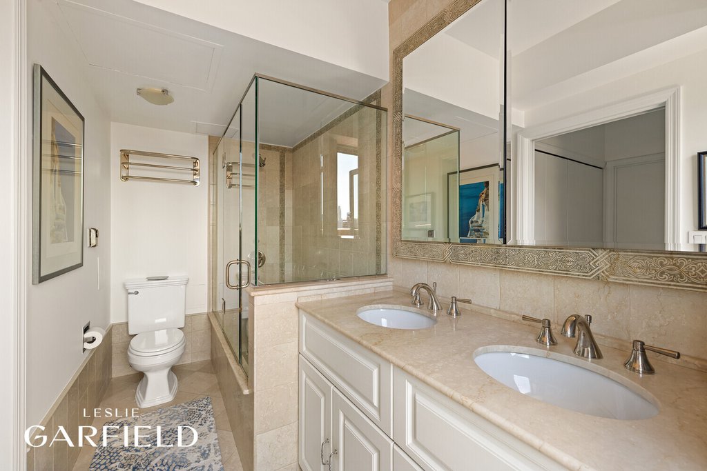 400 East 70th Street, Unit 3601 photo 13