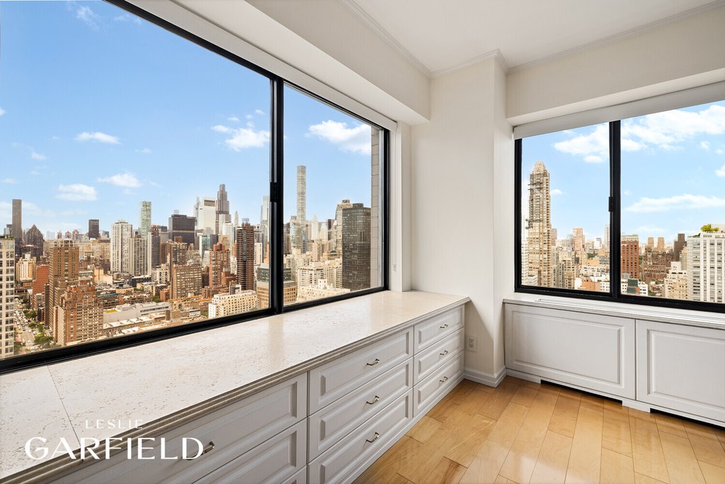 400 East 70th Street, Unit 3601 photo 11