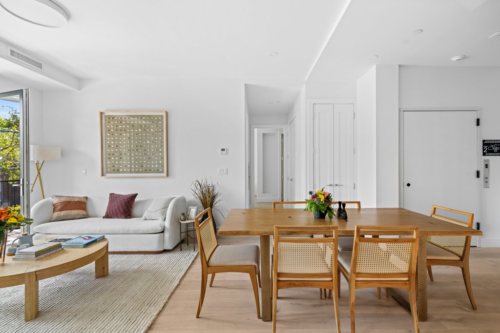 373 Rutland Road, Unit 2B photo 6