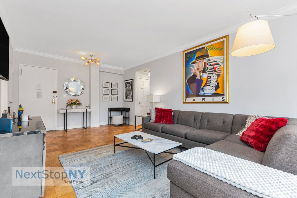 333 East 55th Street, Unit 11F photo 2
