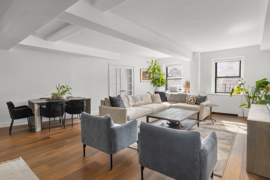 2166 Broadway, Unit 12B
