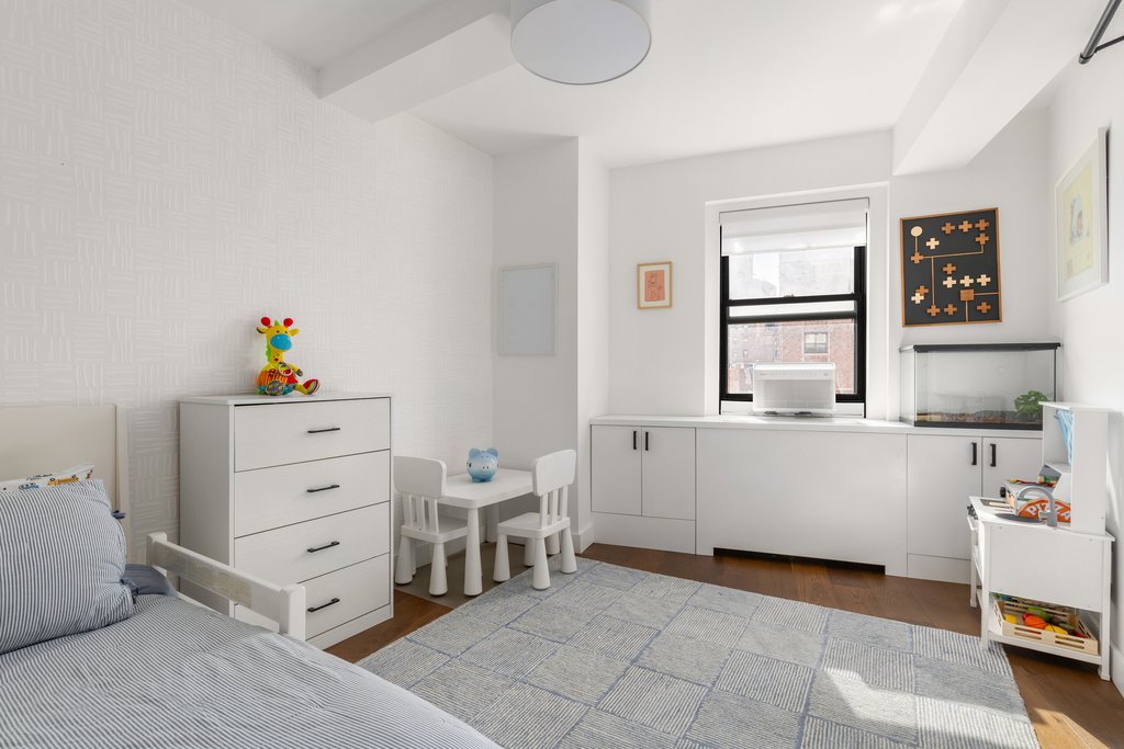 2166 Broadway, Unit 12B photo 6