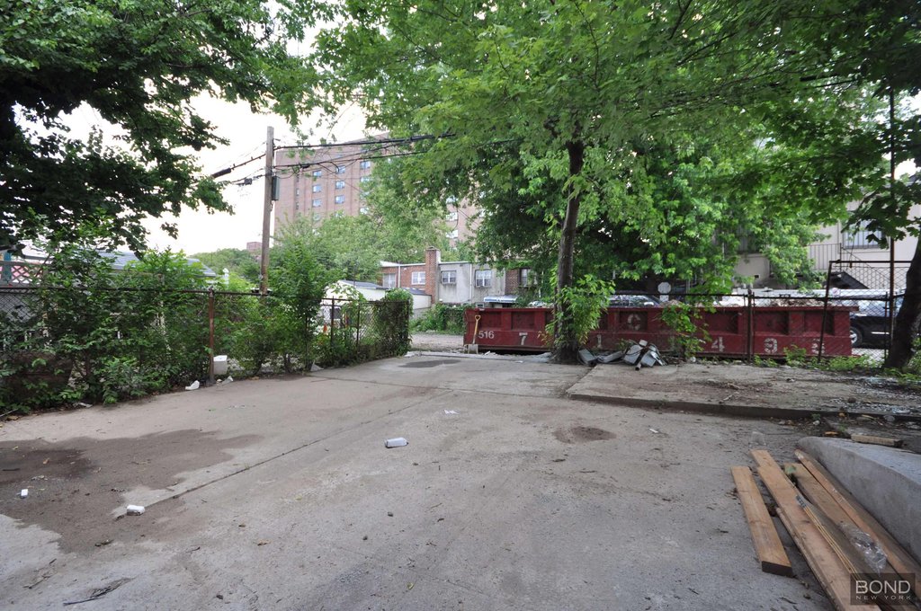 135 East 46th Street, Unit 1 photo 9