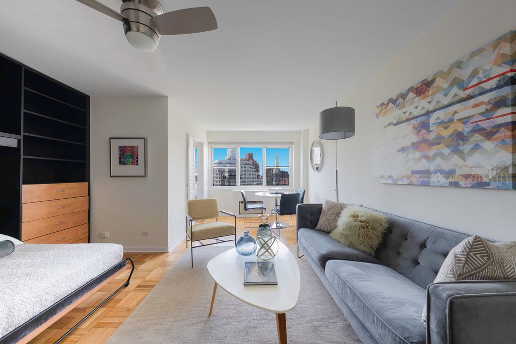 69 West 9th Street, Unit 12E photo 2