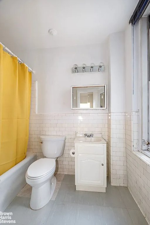 325 West 45th Street, Unit 108 photo 6