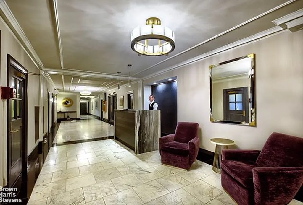 325 West 45th Street, Unit 108 photo 9