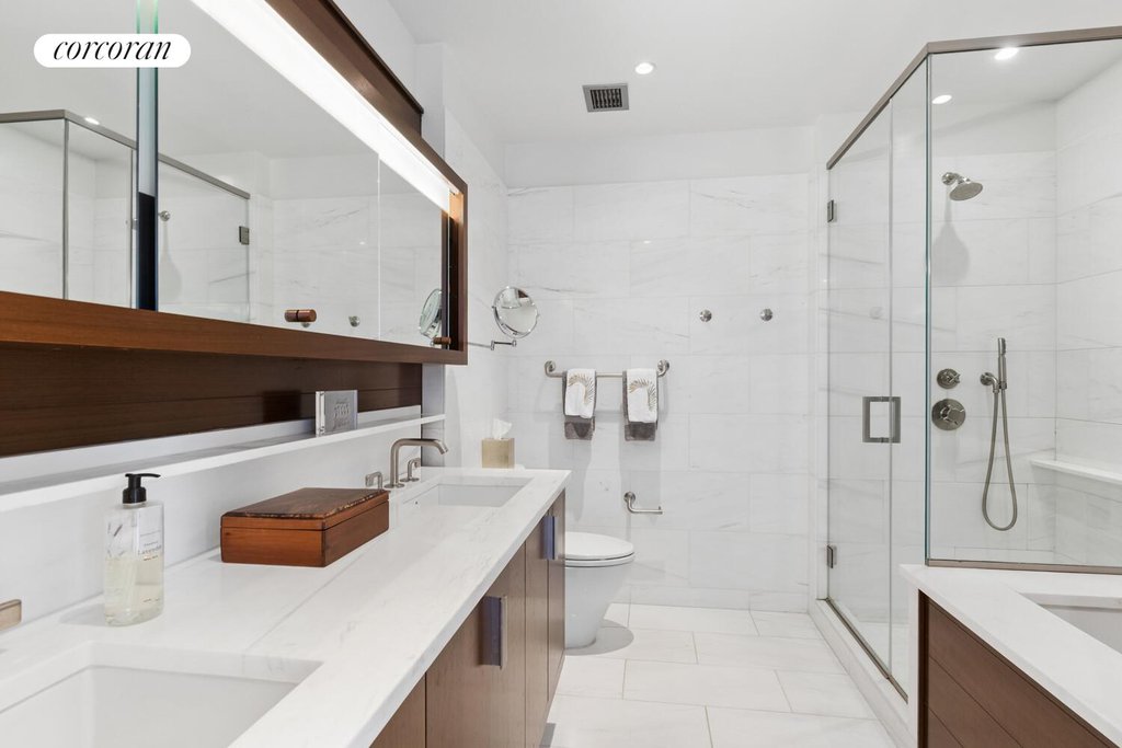 60 Riverside Boulevard, Unit 3101 photo 15