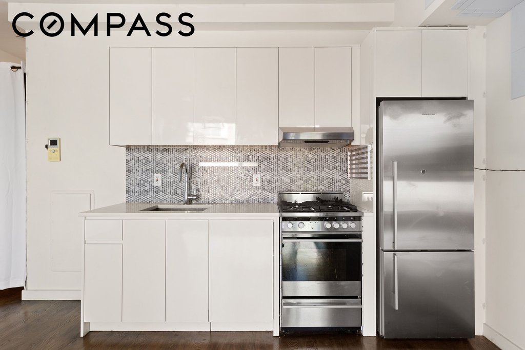 309 Cooper Street, Unit 3B photo 3