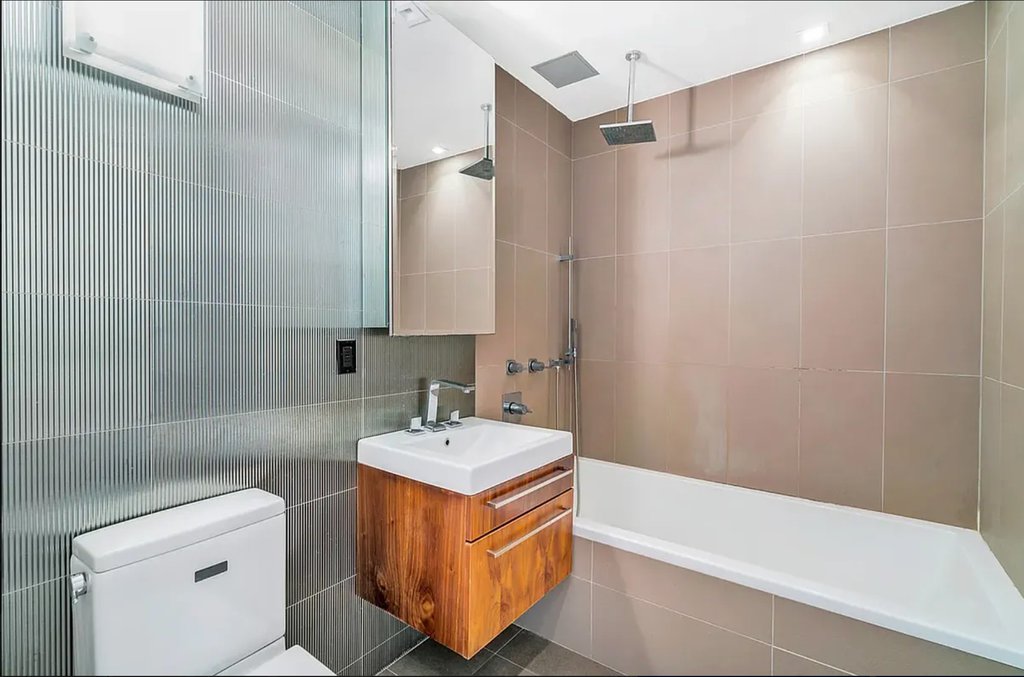 26-26 Jackson Avenue, Unit 404 photo 5
