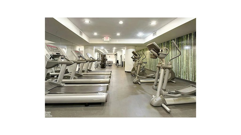 100 West 58th Street, Unit 12H photo 8