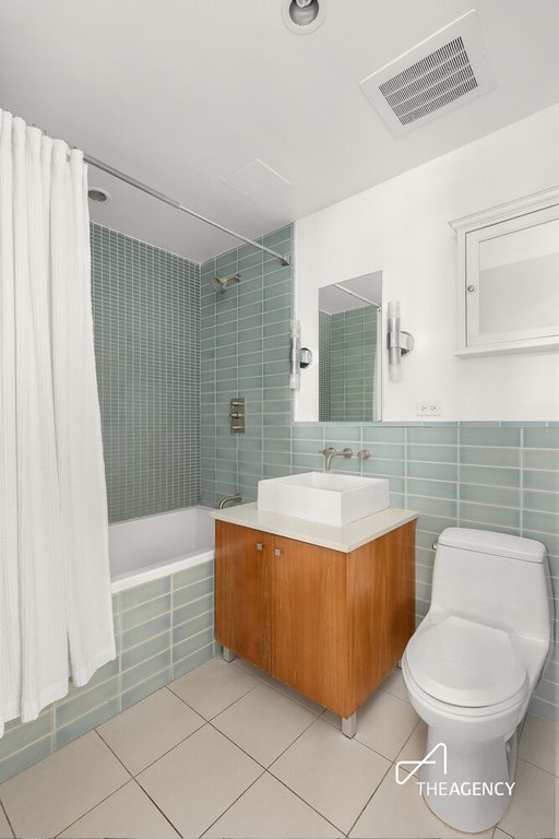 154 Attorney Street, Unit 603 photo 8