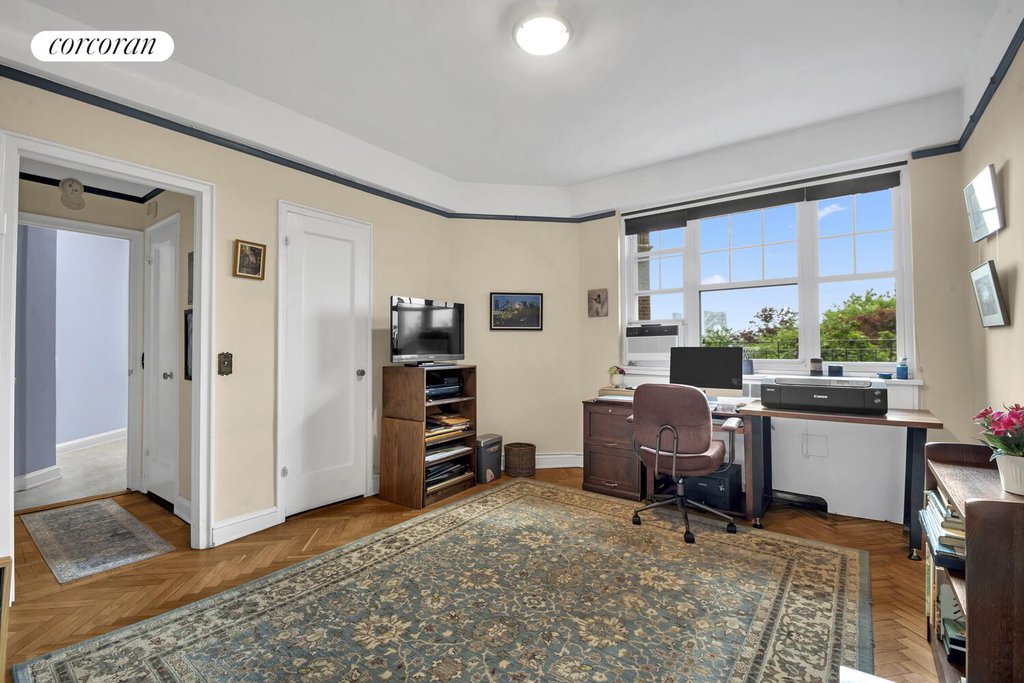 140 Cabrini Boulevard, Unit 1 photo 10
