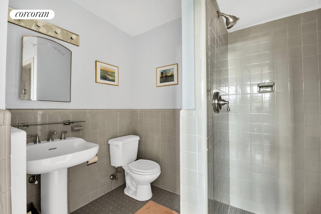 140 Cabrini Boulevard, Unit 1 photo 13