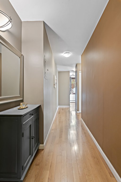 350 West 50th Street, Unit 2G photo 8