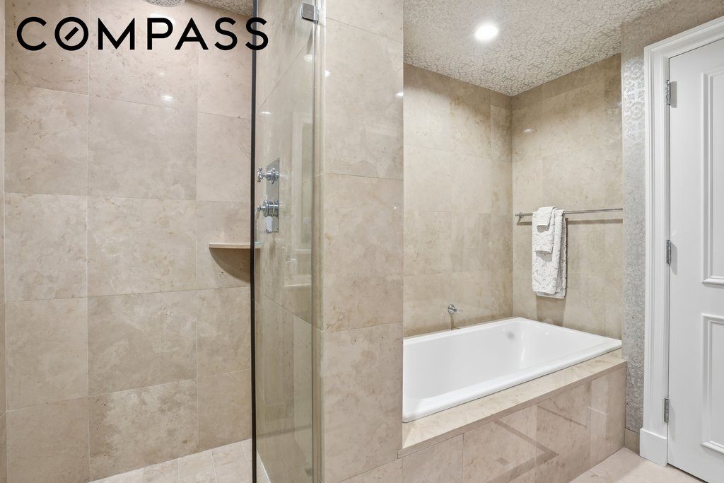 15 East 69th Street, Unit 3B photo 10