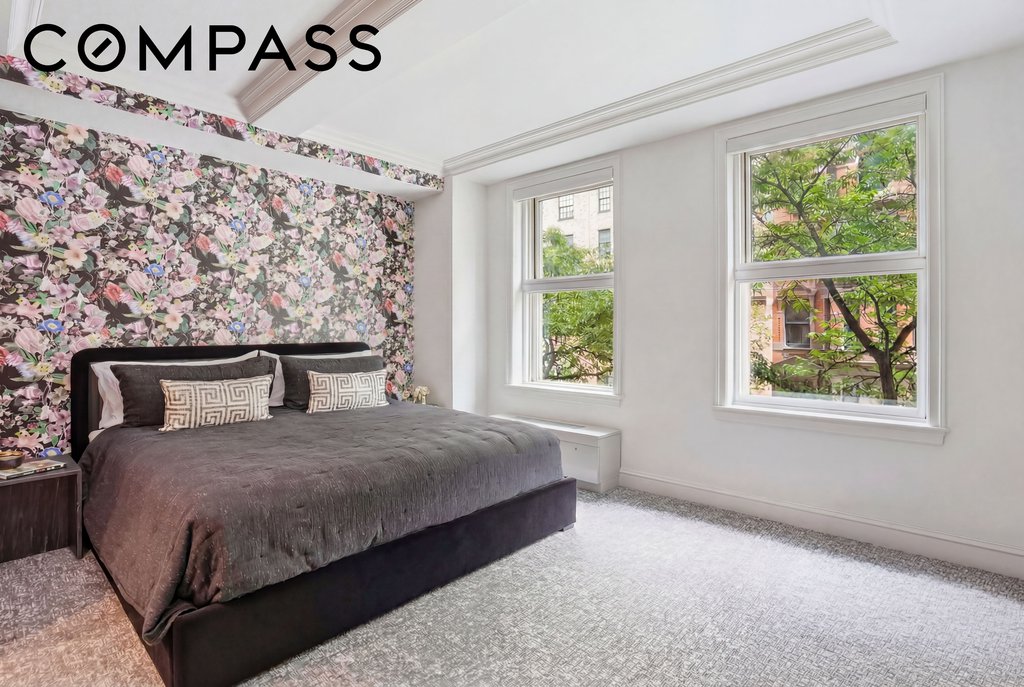 15 East 69th Street, Unit 3B photo 11