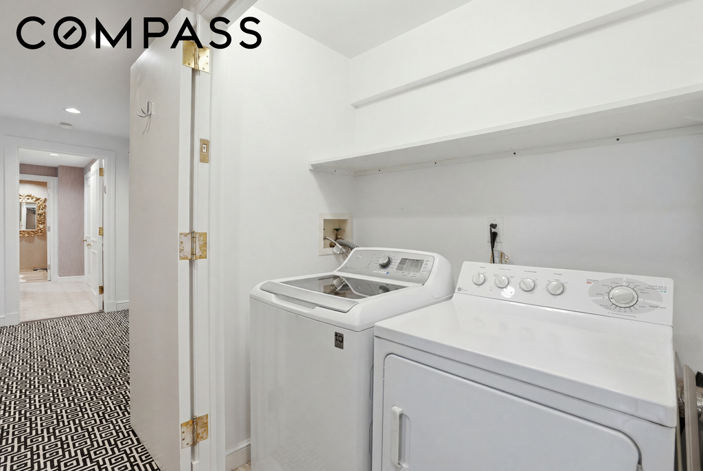 15 East 69th Street, Unit 3B photo 13