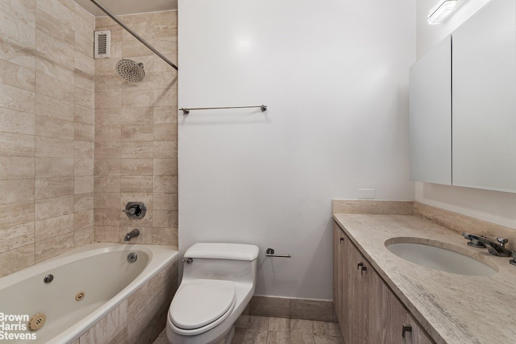 200 East 61st Street, Unit 18DE photo 9