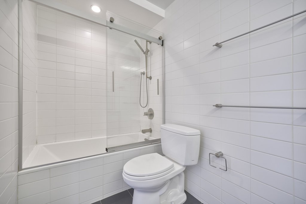 200 East 11th Street, Unit 1201 photo 12