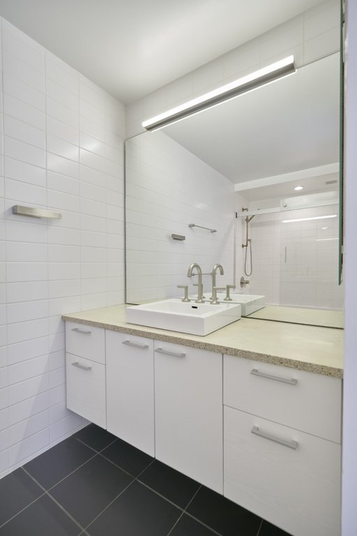 200 East 11th Street, Unit 1201 photo 13