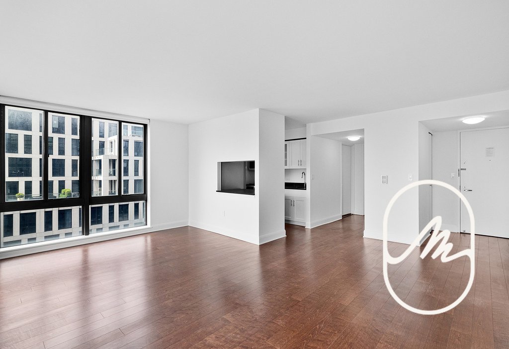 290 Third Avenue, Unit 21C photo 3