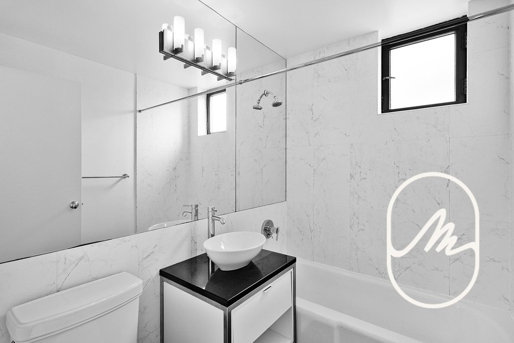 290 Third Avenue, Unit 21C photo 7