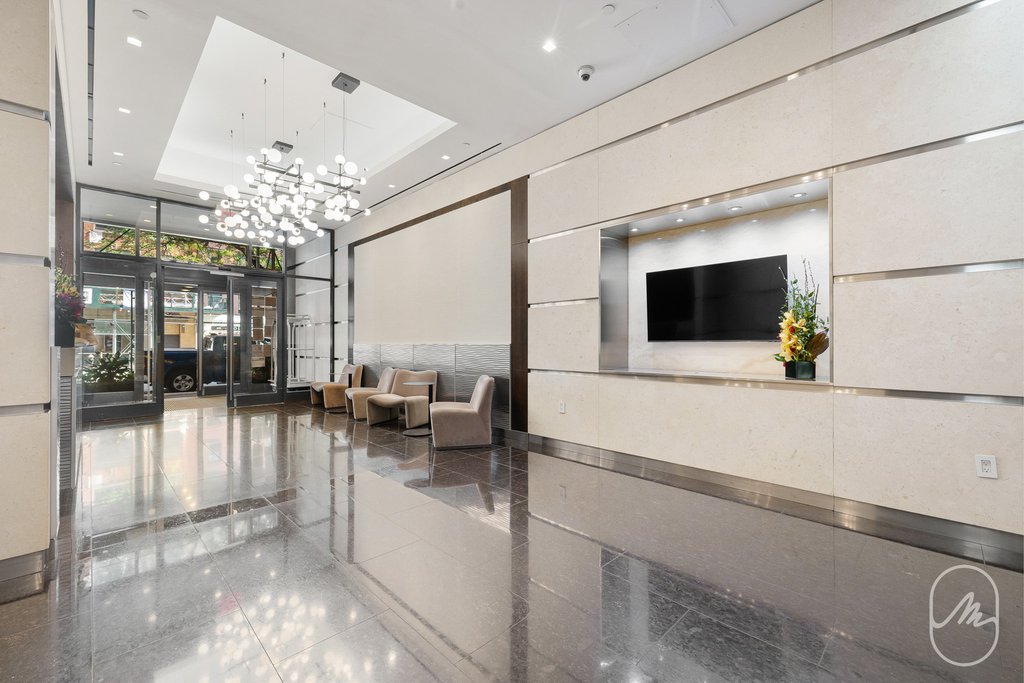 290 Third Avenue, Unit 21C photo 15
