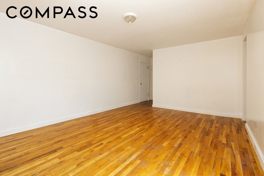 60 East 9th Street, Unit 508 photo 8