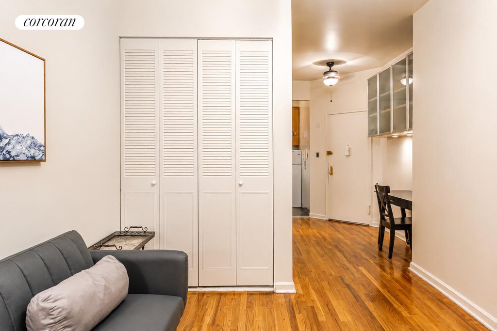 205 East 89th Street, Unit 4D photo 5