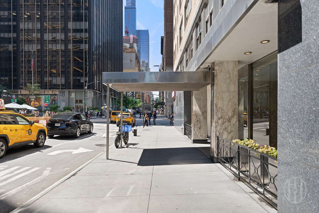 77 West 55th Street, Unit 16B photo 15