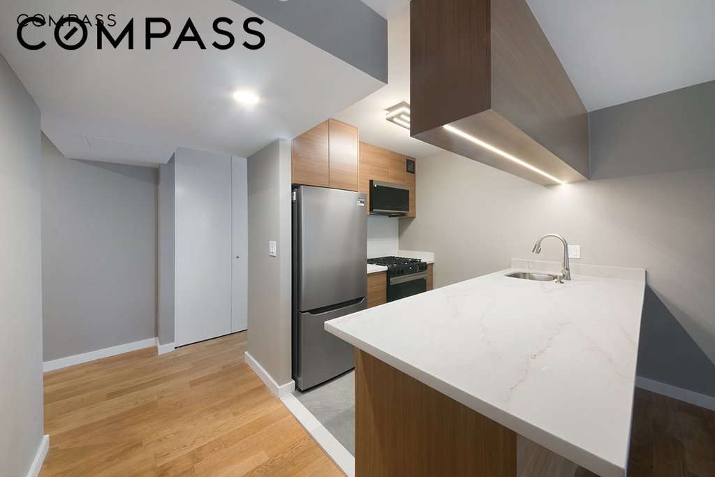1 Irving Place, Unit G7A photo 4