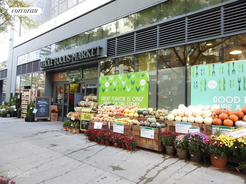 200 East 58th Street, Unit 11H photo 16