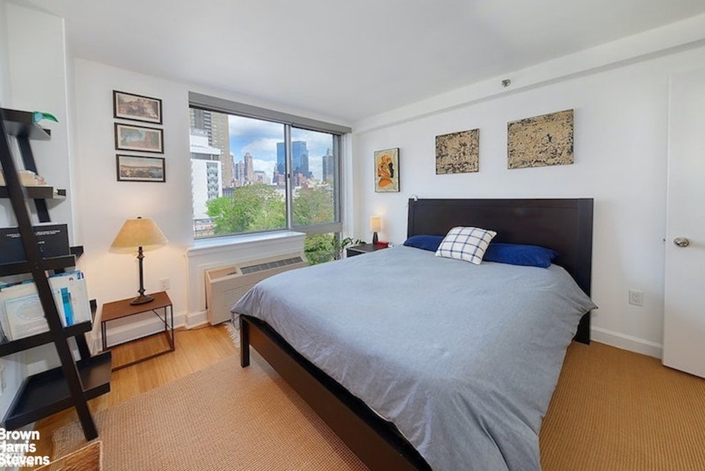 505 West 47th Street, Unit 5DN photo 13