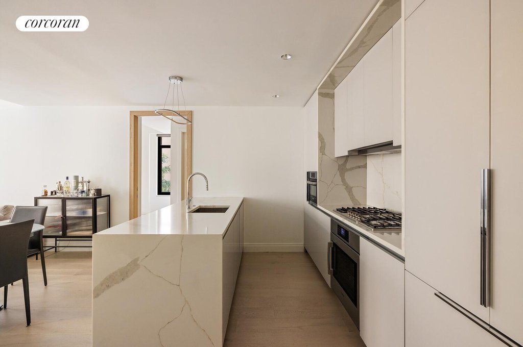 212 West 95th Street, Unit 4C photo 3