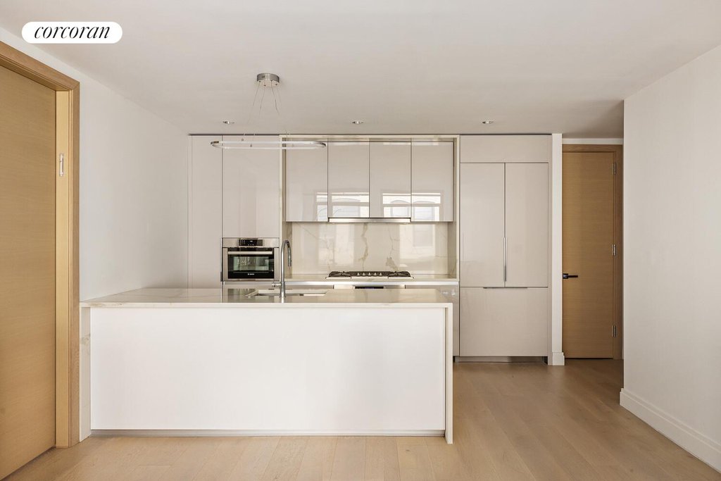 212 West 95th Street, Unit 4C photo 4